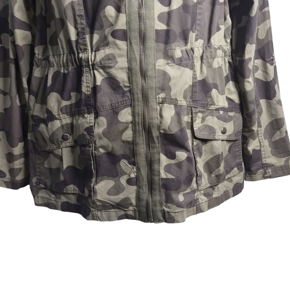 Ashley by 26 International Camo Embroidered Roll-up Tab Hunt Jacket Sz XL NWT - Picture 4 of 15